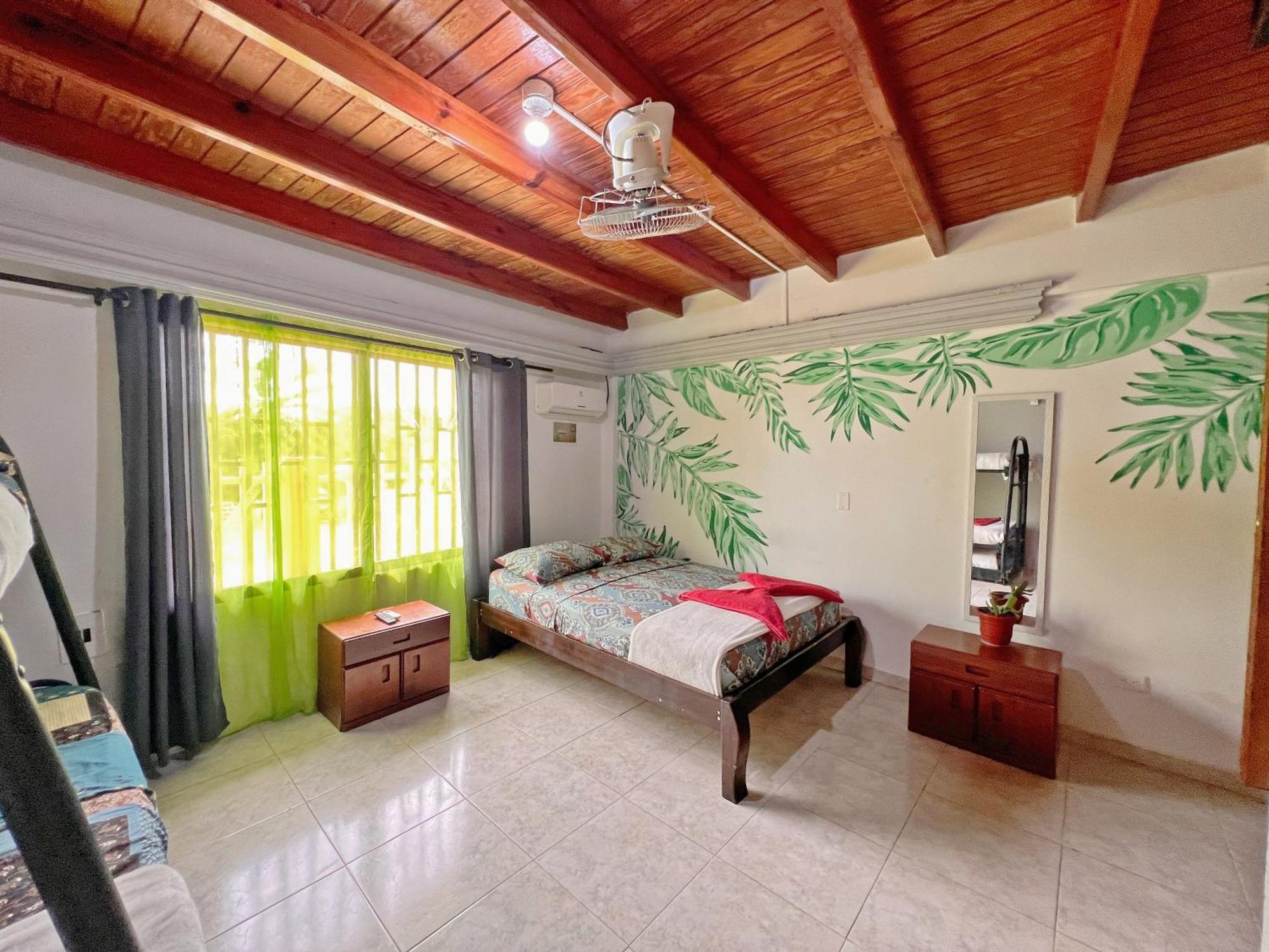 Hostal Mom Mariela San Andrés Zewnętrze zdjęcie